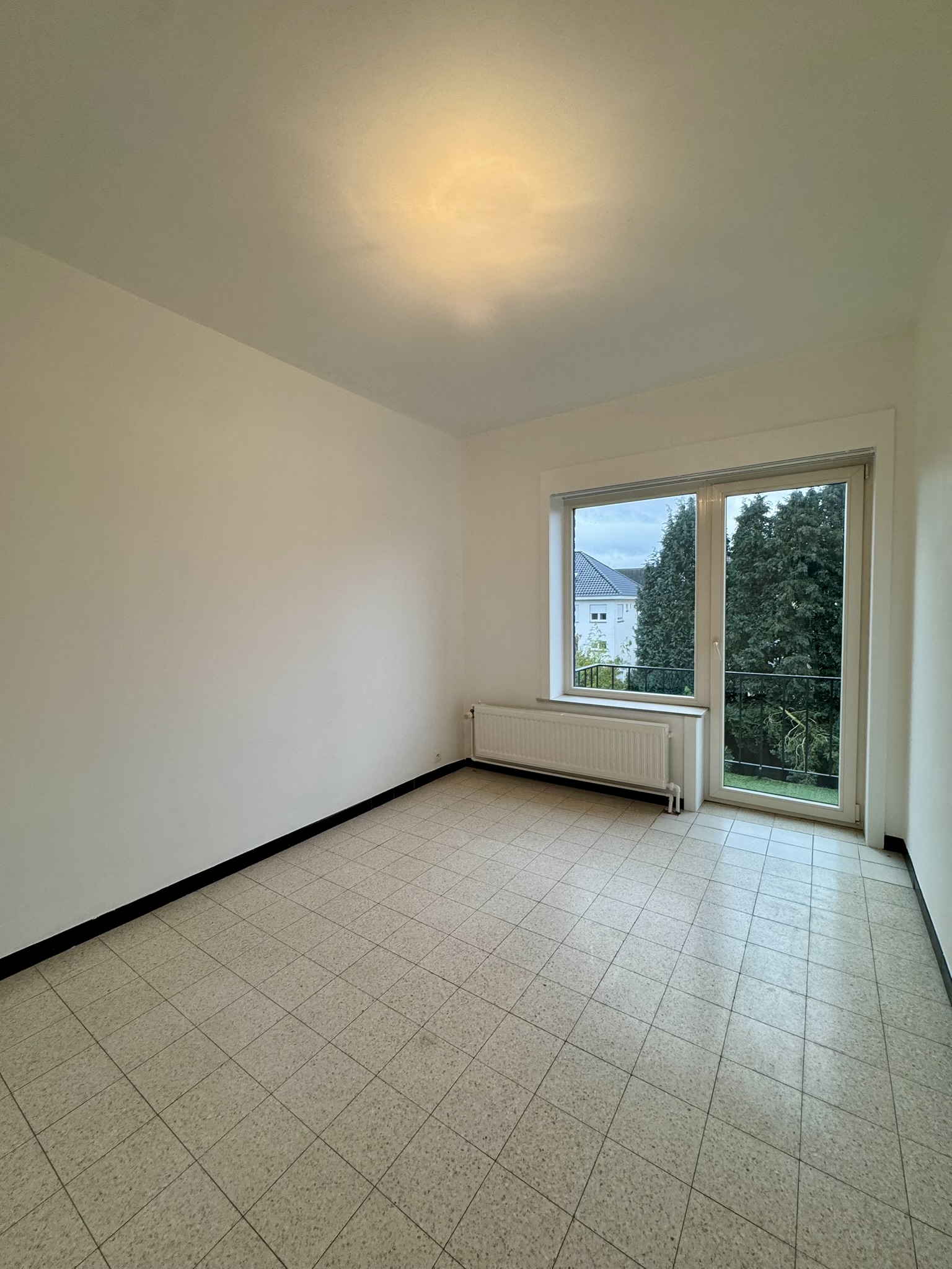 Apartment for rent in Zellik with 2 bedrooms - photo 4