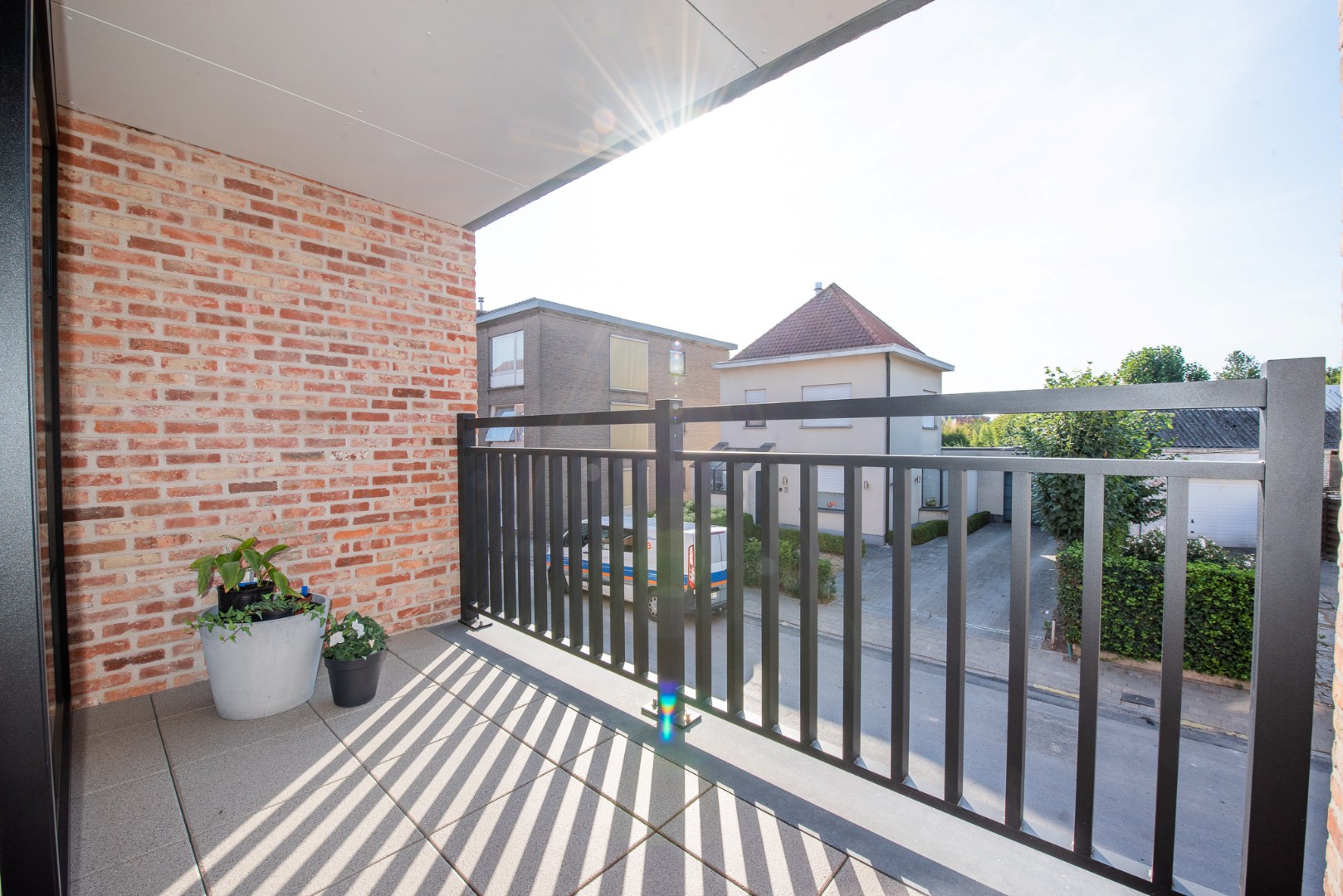 Centraal gelegen nieuwbouwappartement met 1 slaapkamer te koop te Waregem. - foto 5