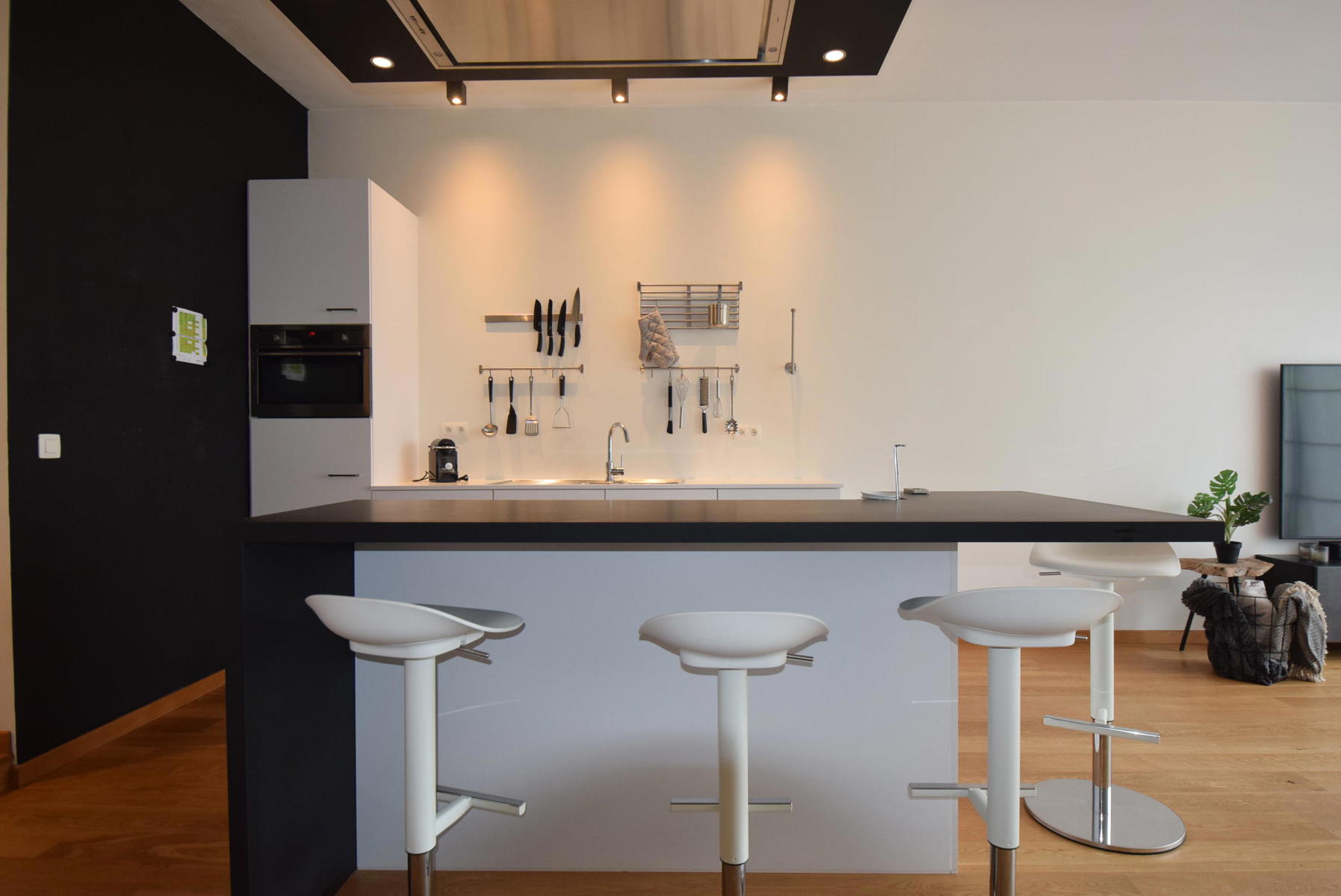 2 SLK APPARTEMENT ZURENBORG - foto 4