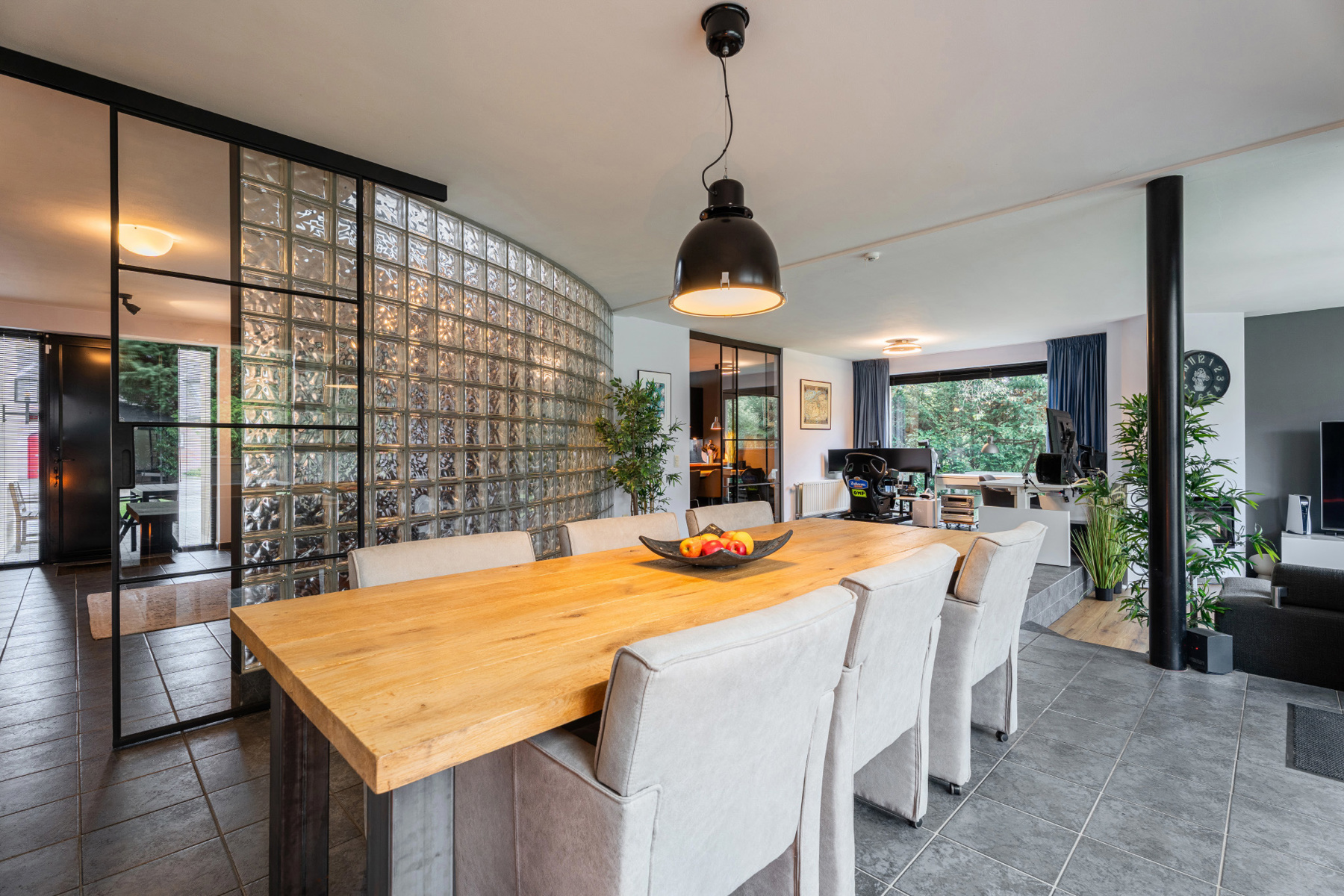 Eigentijdse villa in een kindvriendelijke omgeving - foto 5