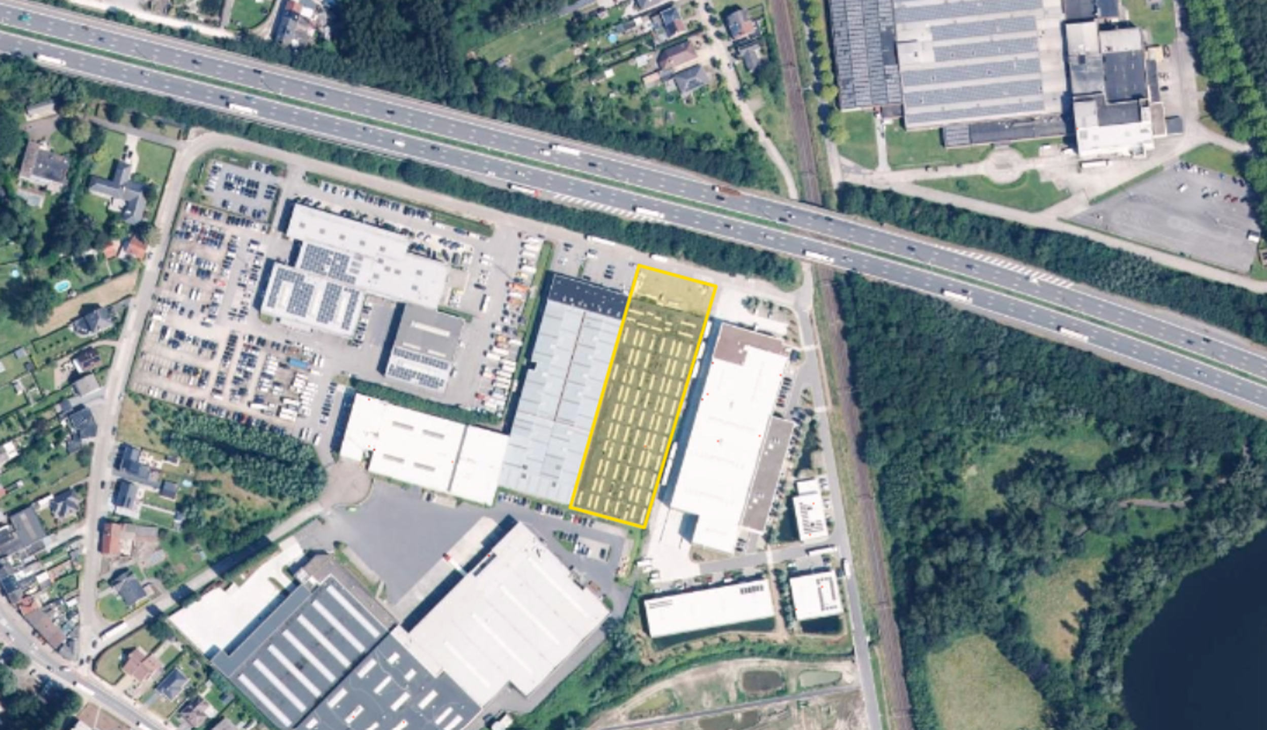 Opslag van 5.000 m² te huur in Erembodegem. - foto 1