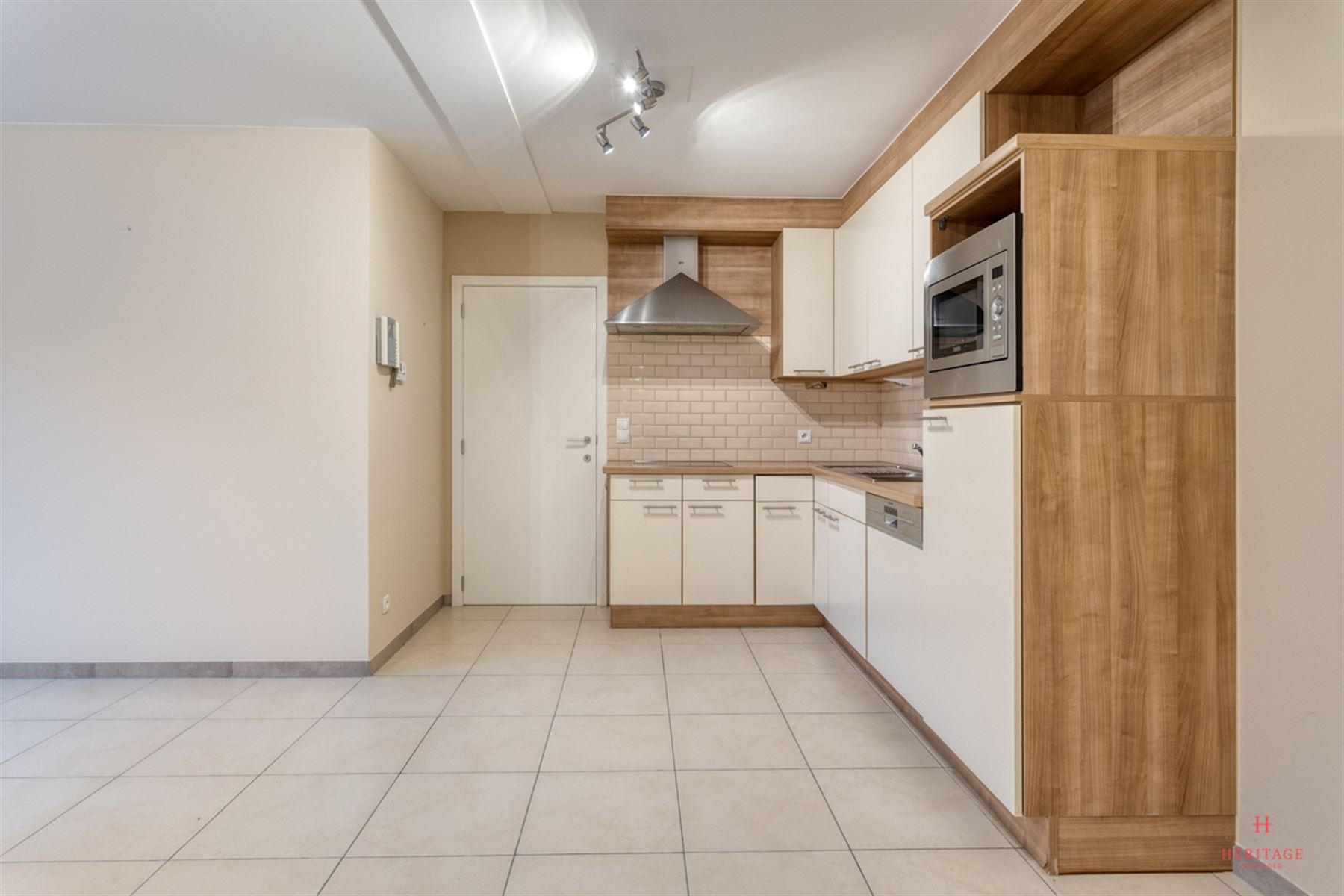 Gelijkvloers appartement met 2 slaapkamers in Lotenhulle - foto 3