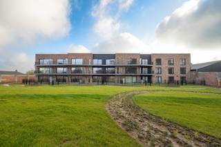 <p>Agatha Garden : Living completely green!</p>
<p>Agatha Garden is a unique project in Berchem-Sainte-Agathe, just on the outskirts of Grand-Bigard.</p>
<p>The project meets current energy standards and is built according to the "Future Proof" concept.</p>
<p>Located on the beautiful Avenue de Selliers de Moranville, yet surrounded by an abundance of nature, Agatha Garden has its own garden and offers a varied range of flats.</p>
<p>Make an appointment and visit our model!</p>
<p></p>
<p>> PEB A or B+</p>
<p>> Cellar mandatory (5.000 €)</p>
<p>> Parking spot available</p>