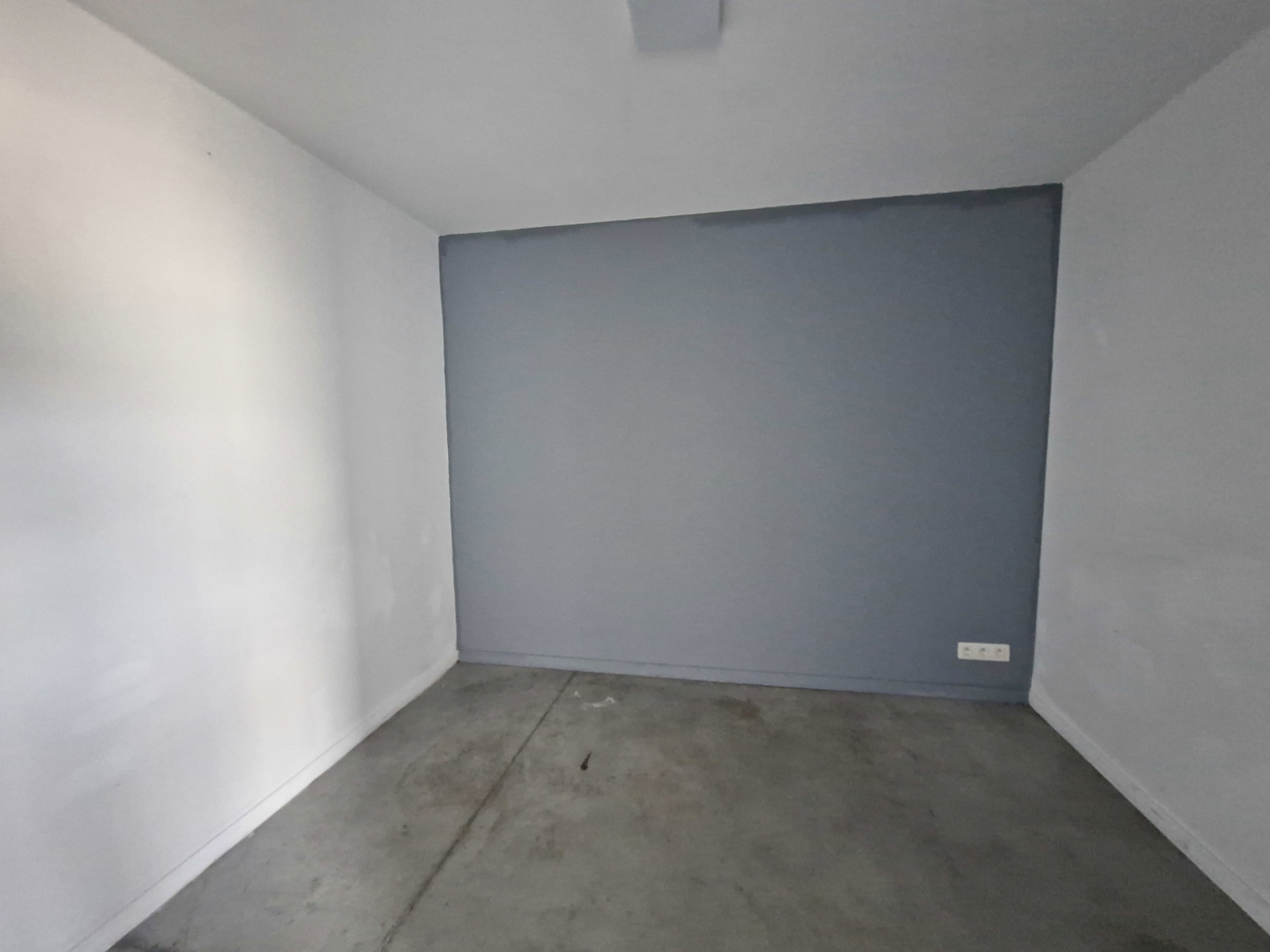 Commercial à louer à Ciney - photo 5