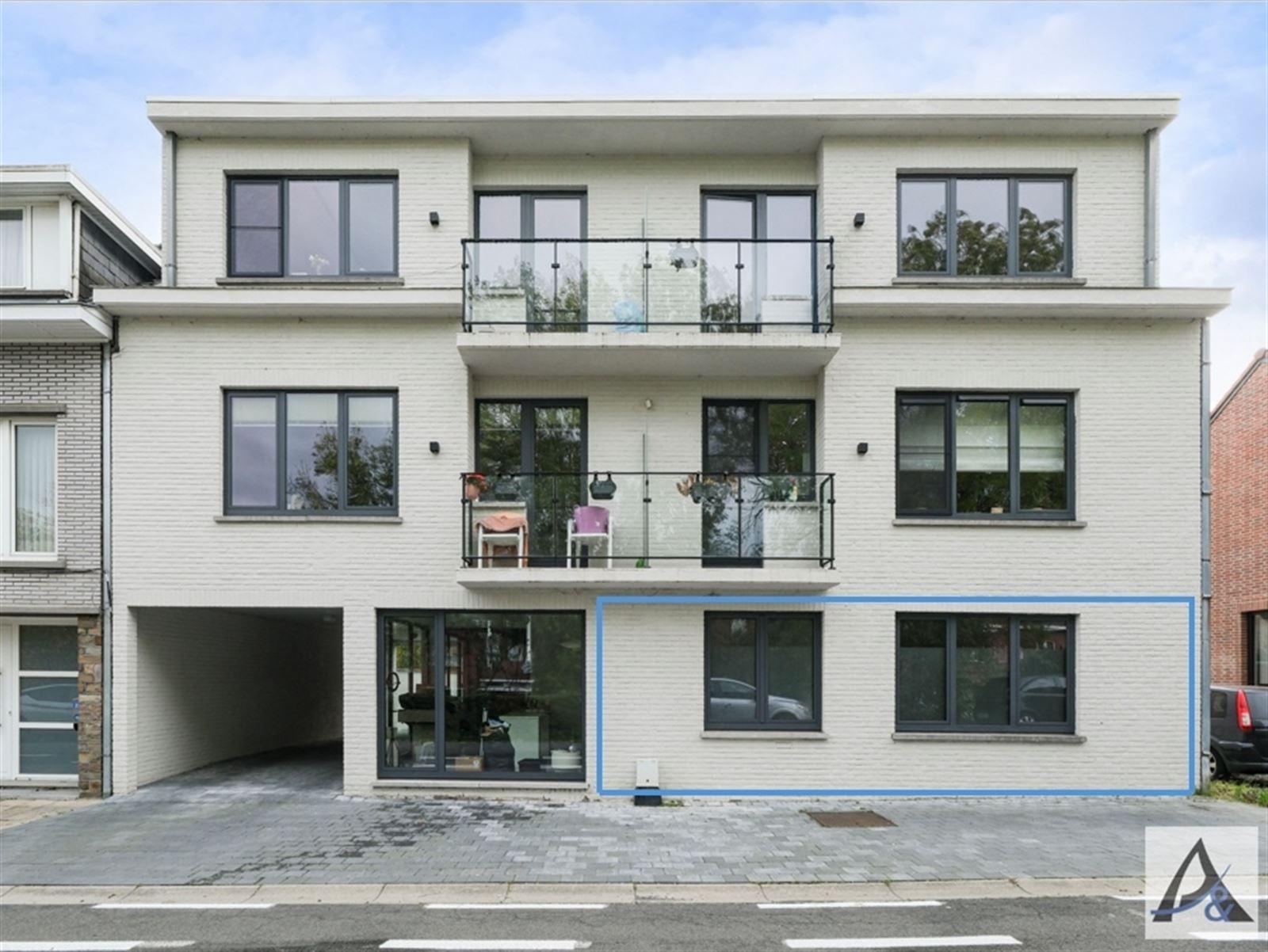 Apartment for sale in Bilzen-Hoeselt with 2 bedrooms - photo 2