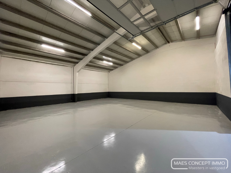 Opslagruimtes vanaf 150 m2 te huur in Anzegem - photo 1