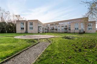 Erkende Assistentieflat in woonzorgcentrum ' Residentie Maalbeek' te Grimbergen. Deze flat is voorzien van alle comfort en bestaat uit een inkom,...