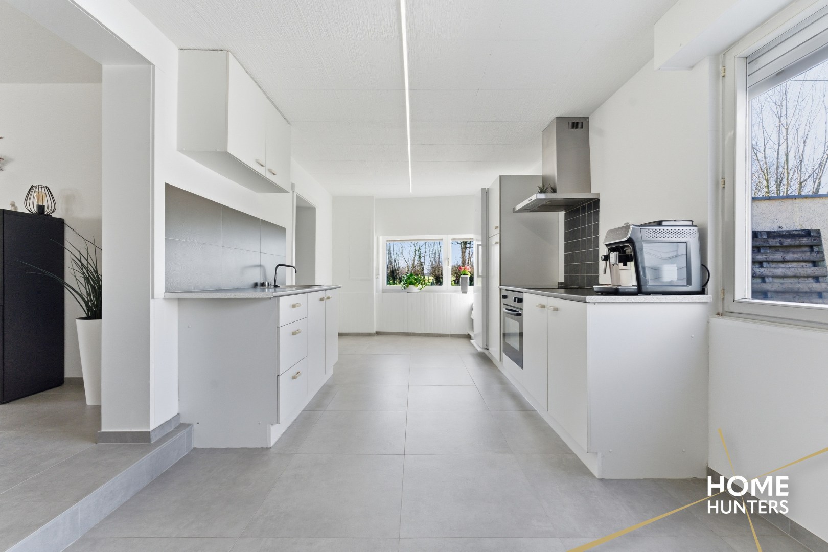 Rustig gelegen halfopen bebouwing met ruime tuin in Hooglede! - foto 5