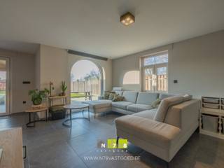 VRIJSTAANDE WONING MET 4 SLAAPKAMERS OP EEN PERCEEL VAN 8A TE NEEROETEREN.TROEVEN- Rustige, landelijke ligging op 10 minuten van de Nederlandse...