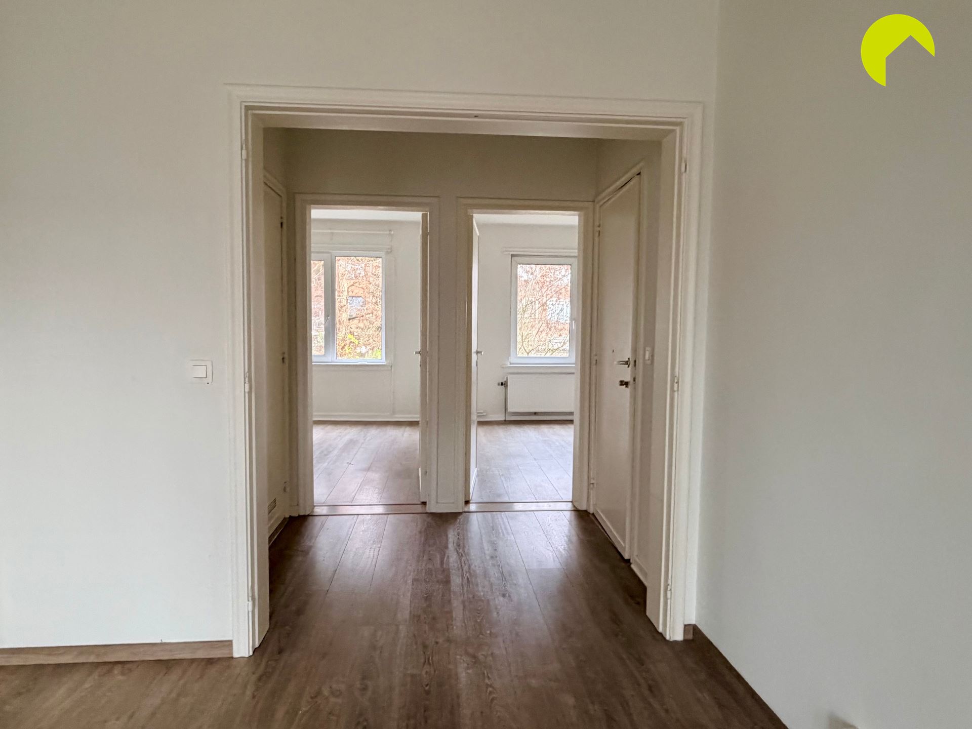 Gezellig 2-slaapkamer appartement met gemeenschappelijke tuin! - foto 4