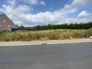 Terrain à vendre à Asse