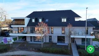 Dit mooie nieuwbouwproject bestaat uit 9 appartementen, verdeeld over drie verdiepen. Op de ondergrondse verdieping wordt er per appartement...
