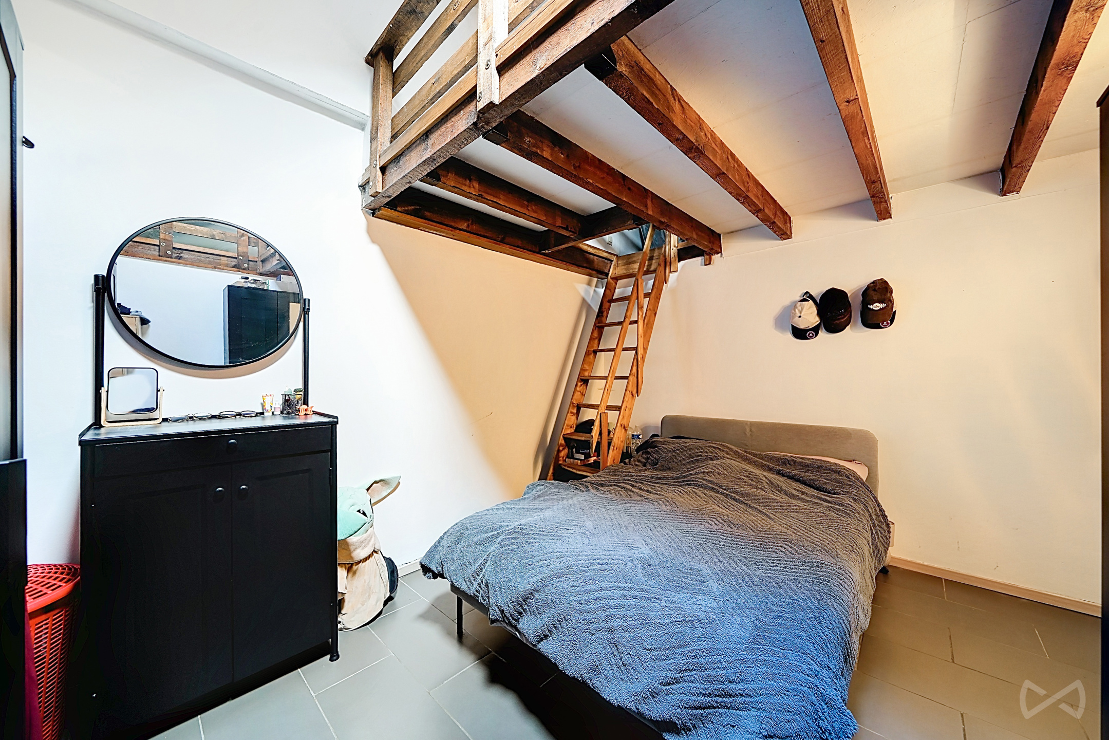 Appartement te koop in Jemeppe-Sur-Sambre met 2 slaapkamers - foto 5