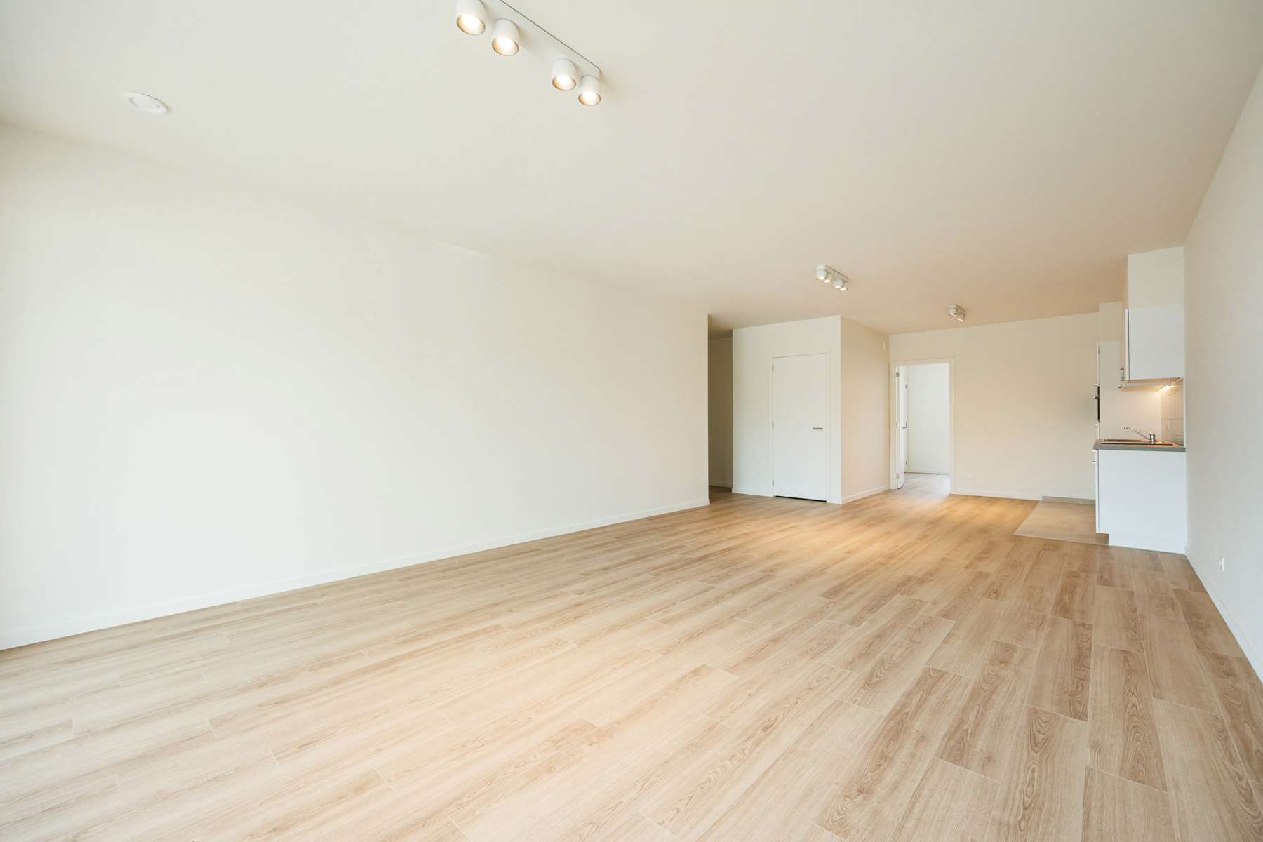 Appartement à louer à Anvers avec 2 chambres - photo 5