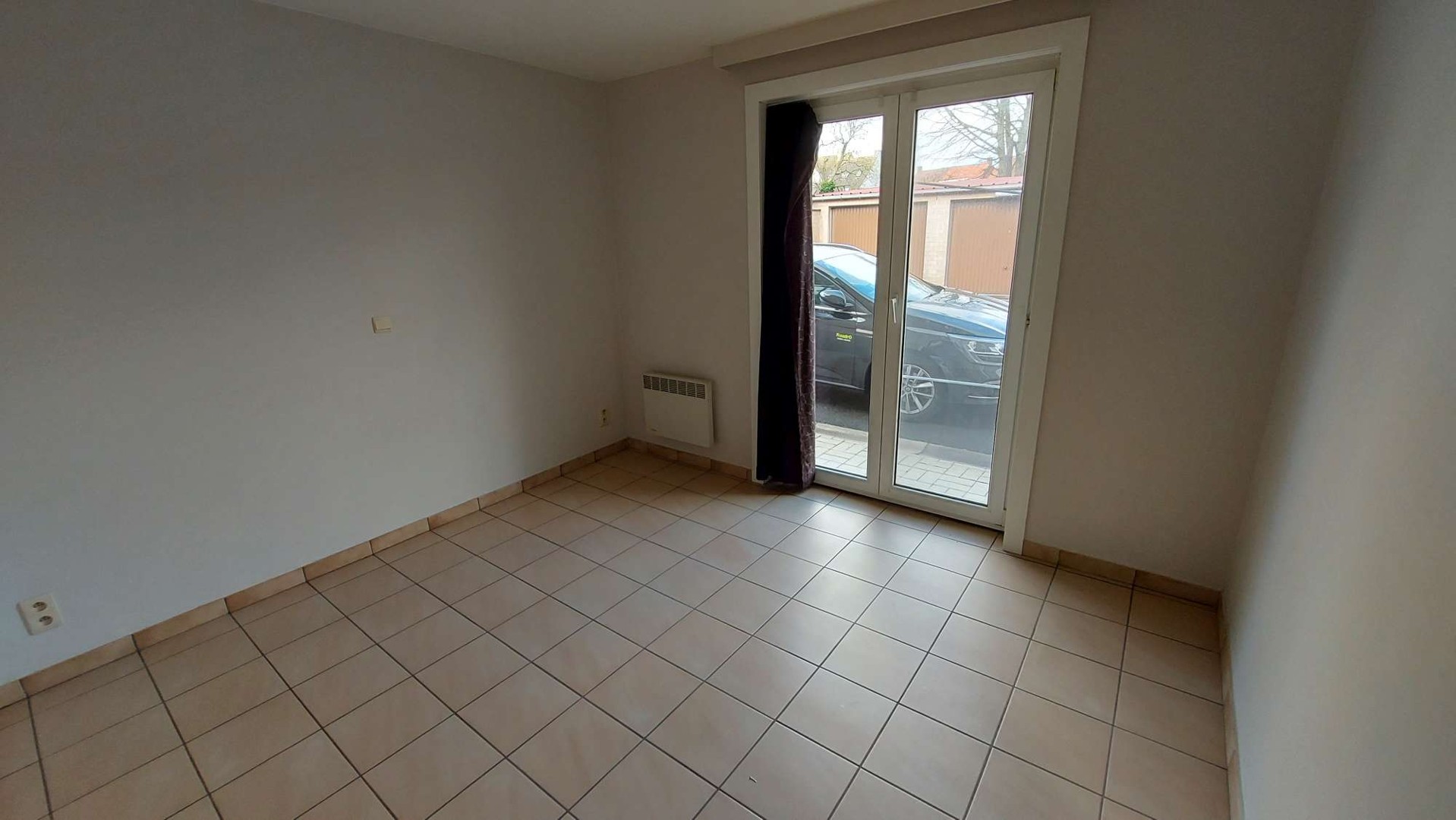 Gelijkvloers appartement met 2 slaapkamers, terras en garage - foto 5