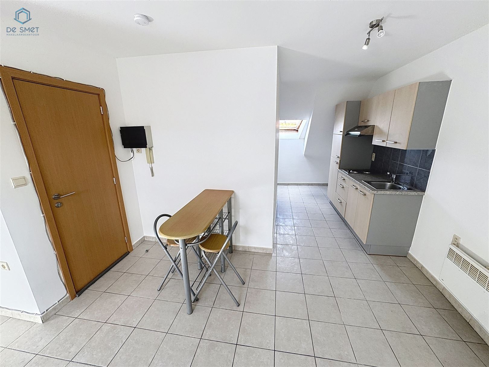 Instapklare Studio te Koop Ideale Investering op Toplocatie in Ninove - foto 3