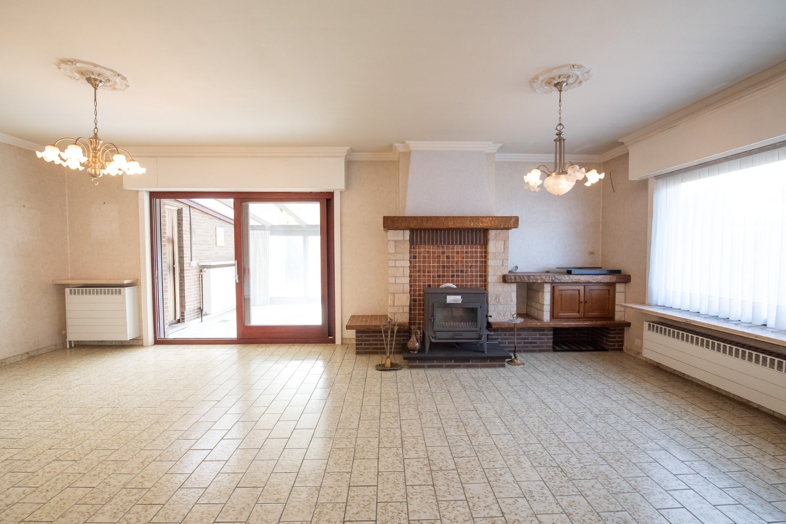 Halfopen woning op 860 m² met zuidgerichte tuin TE KOOP in Sint-Eloois-Vijve!! - foto 5