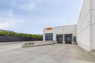 Newly built logistics warehouse for rent in the industrial zone in Maldegem/Adegem. Easy access to A11-E40. via N44 and N49Layout:- Two...