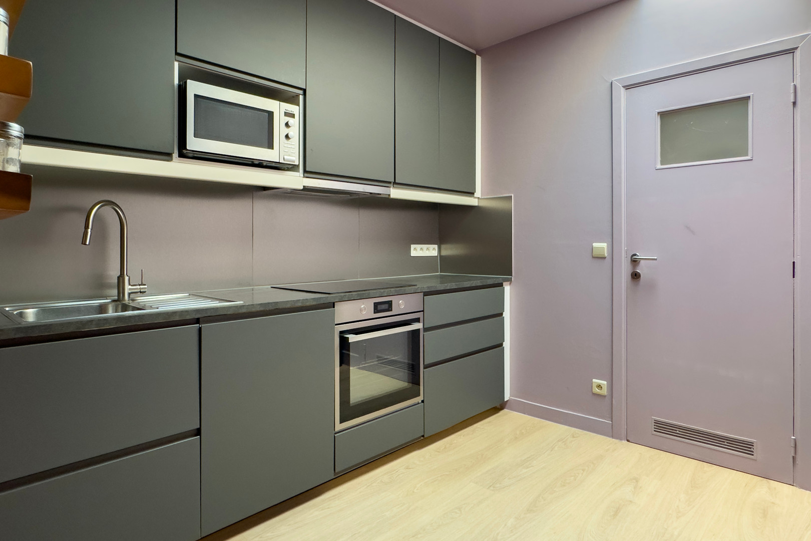 Charmante woning met 2 tot 3 slaapkamers te koop in Gent. - foto 5