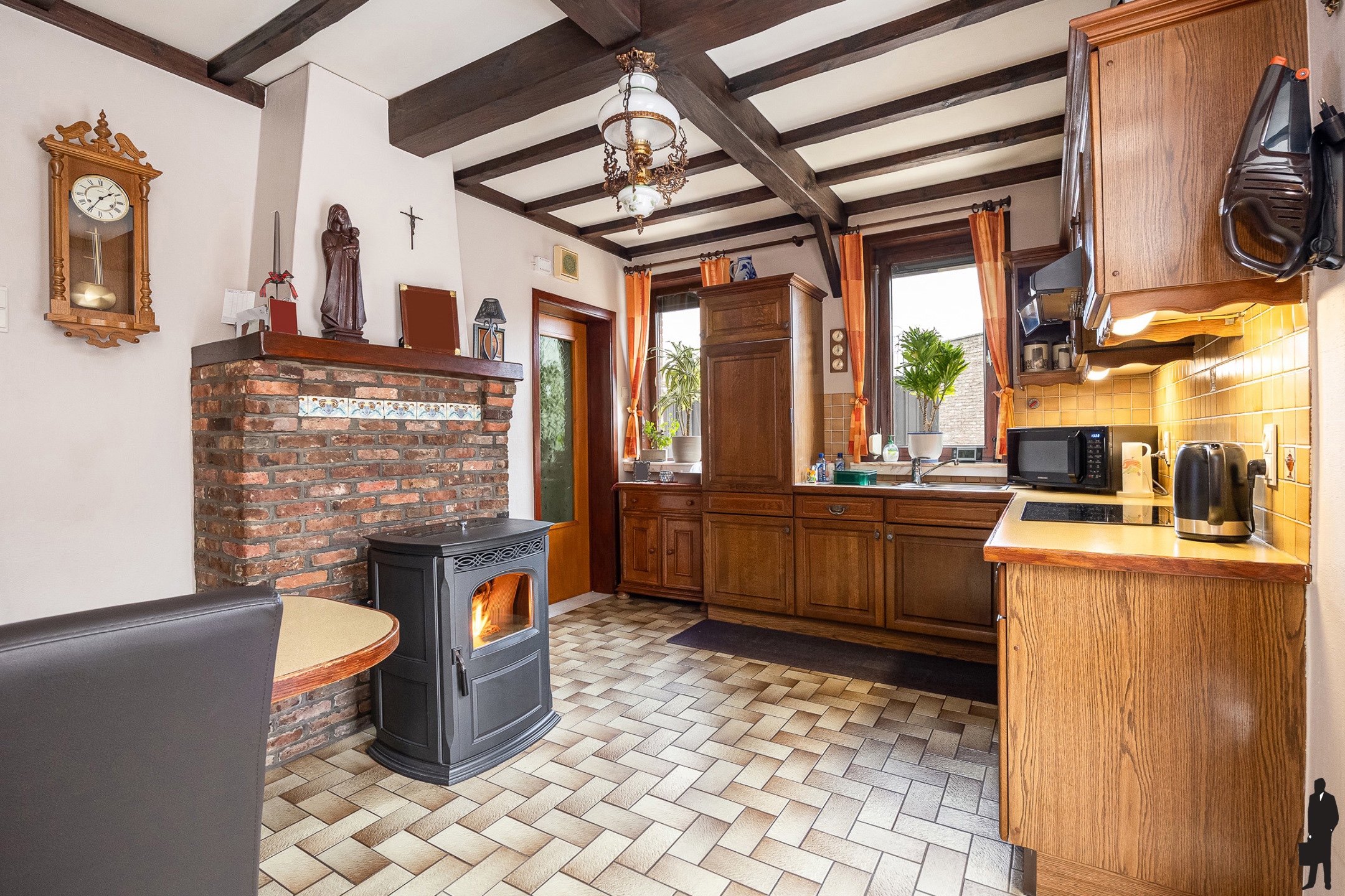 Gezellige woning met tuin en garage in rustige omgeving! - foto 3