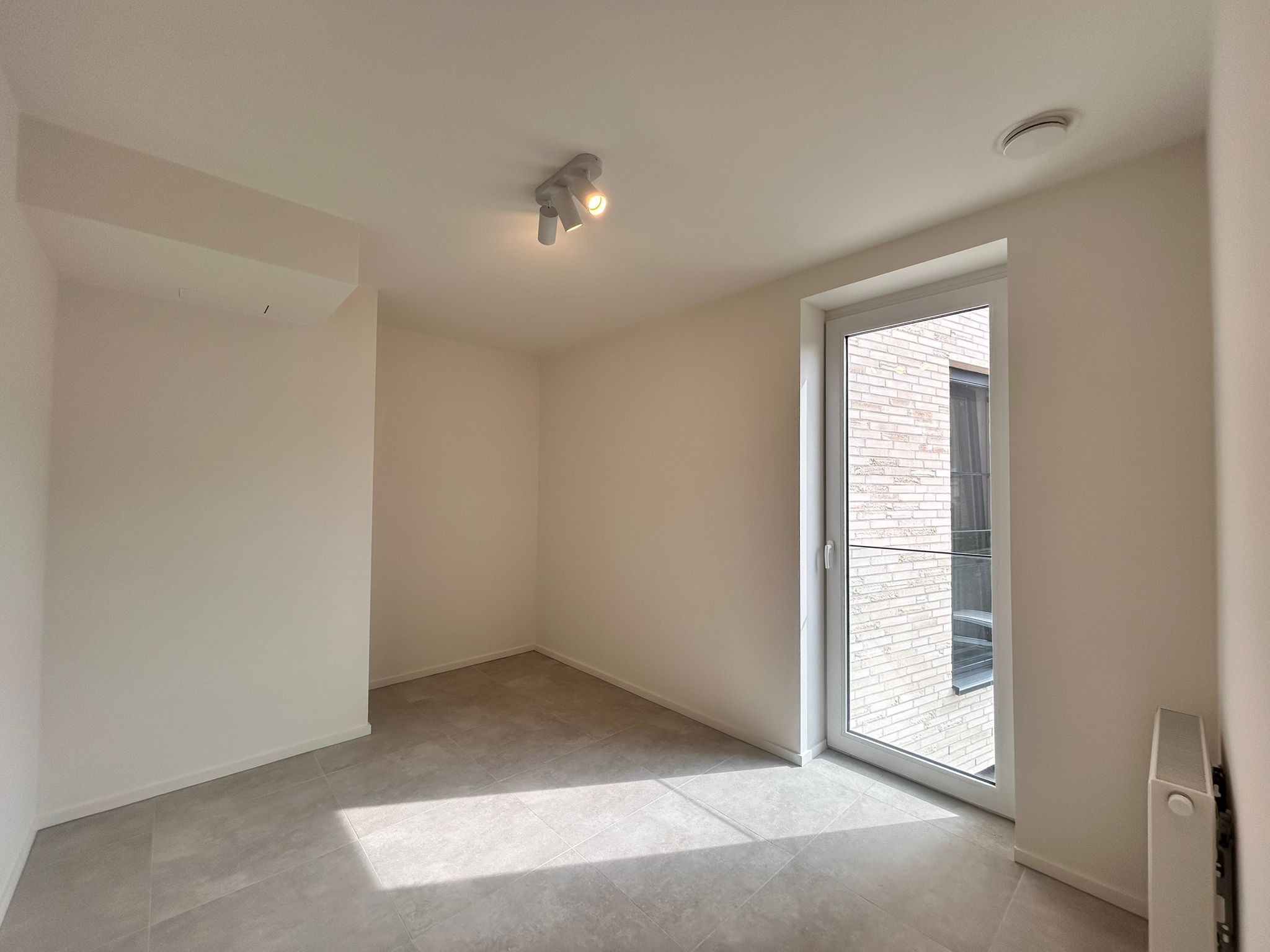 Ruim instapklaar appartement met 2 slaapkamers op toplocatie in Diksmuide te koop! - foto 5