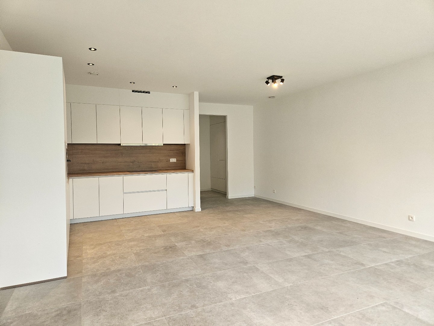 Nieuwbouwwoning met 3 slaapkamers en tuin in het centrum van Mol! - foto 5