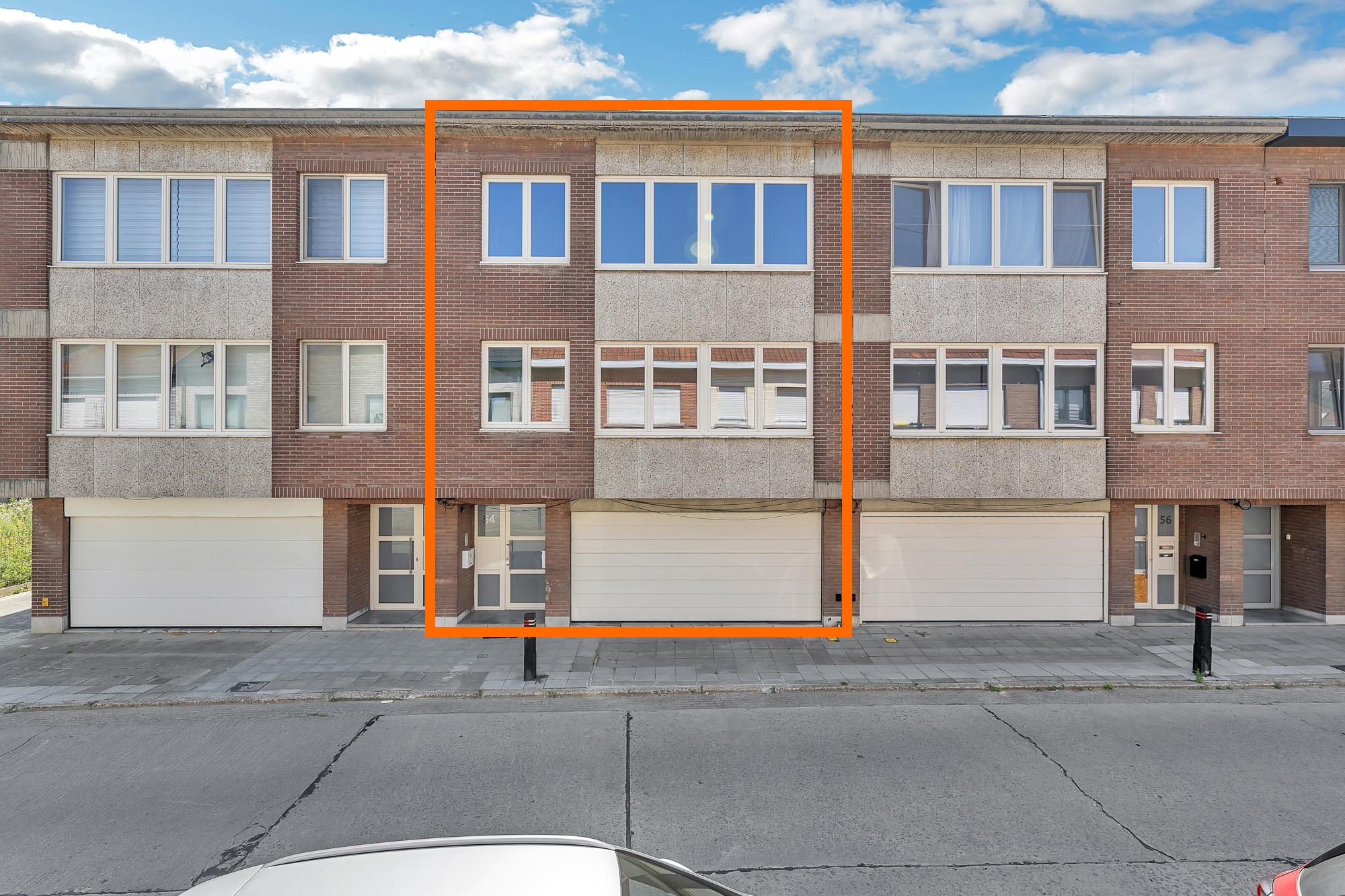 House for sale in Denderleeuw