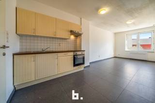 Deze energiezuinige studio is gelegen in de Nijverheidsstraat 5 te Roeselare. De uitstekende ligging is 1 van de mooie troeven van deze...