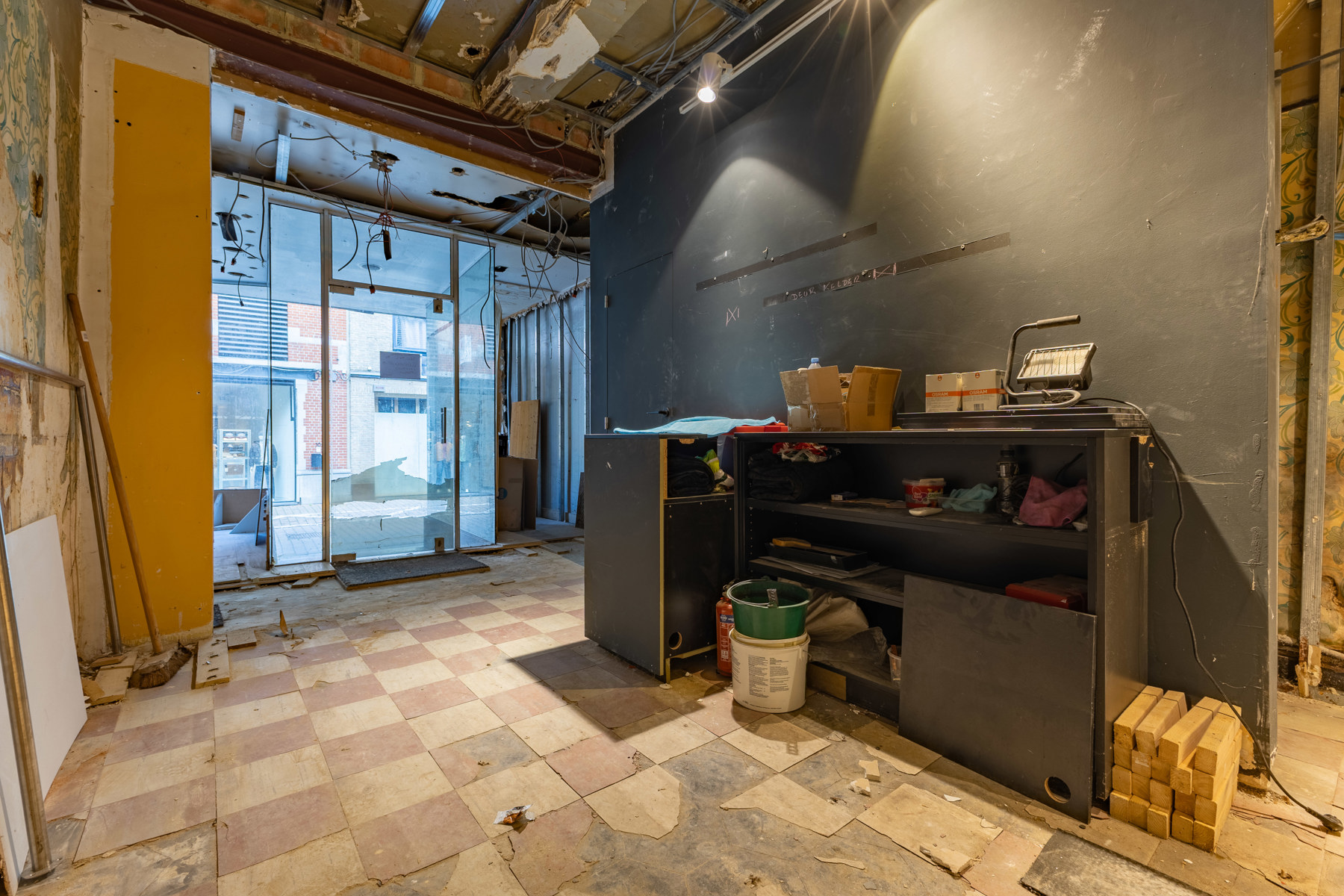 Gunstig gelegen handelswoning in het centrum van Halle - foto 5