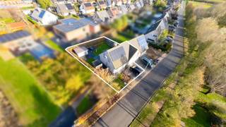 Nabij het centrum van Diksmuide, stellen we u deze instapklare en recente woning voor. Deze halfopen bebouwing werd opgericht in 2008 en bevindt...