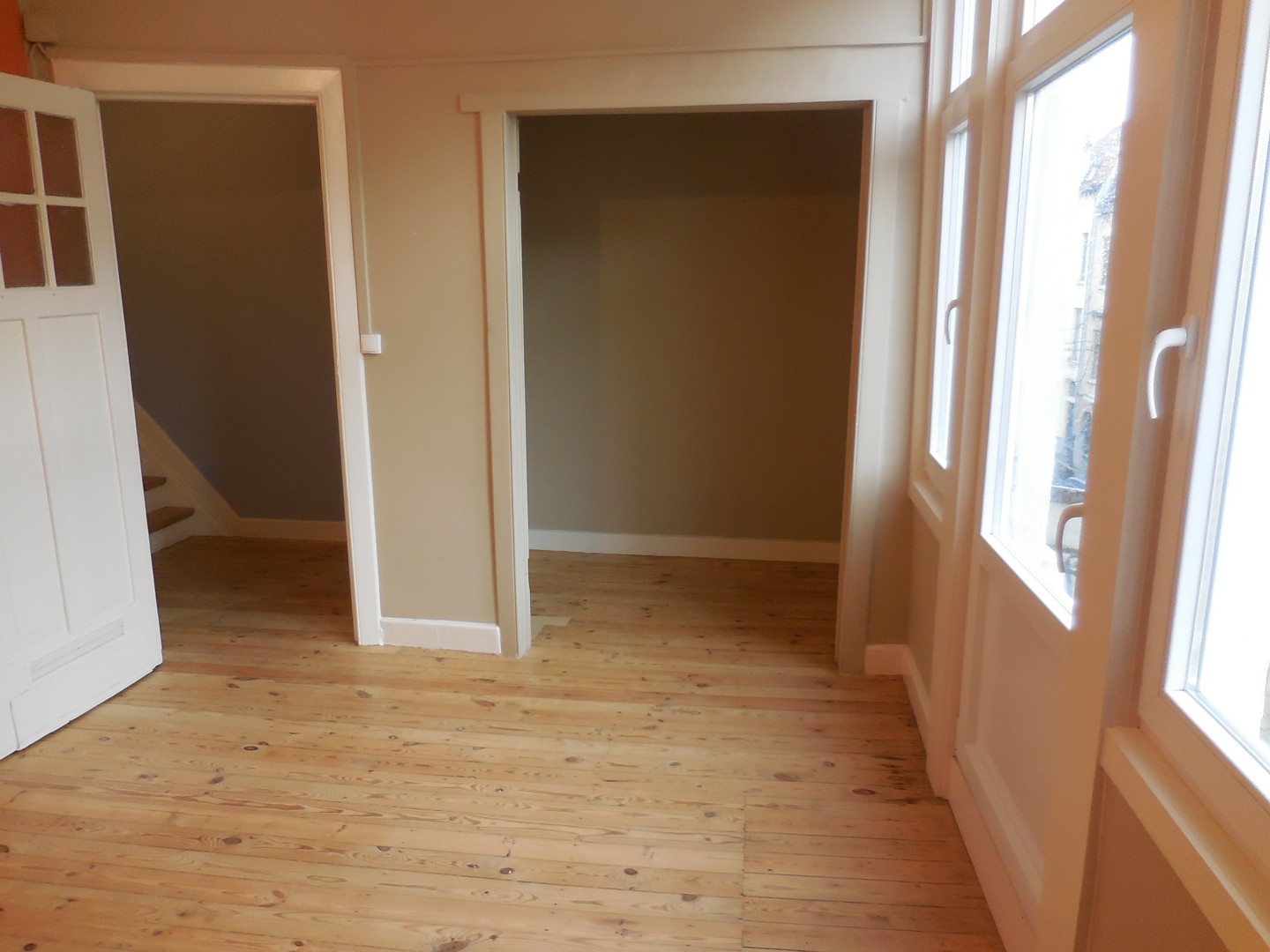 GEZELLIG BURGERHUIS MET 2 SLAAPKAMERS IN CENTRUM GENT (DOMICILIE VERPLICHT) - foto 4