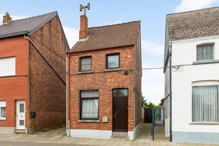 Te renoveren woning met tuin en tal van mogelijkheden