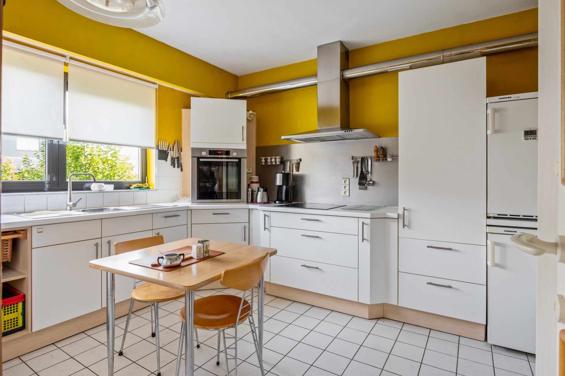 Rustig wonen met terras, 3 slaapkamers en private parking - foto 5