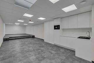 Commercial for rent in Ninove