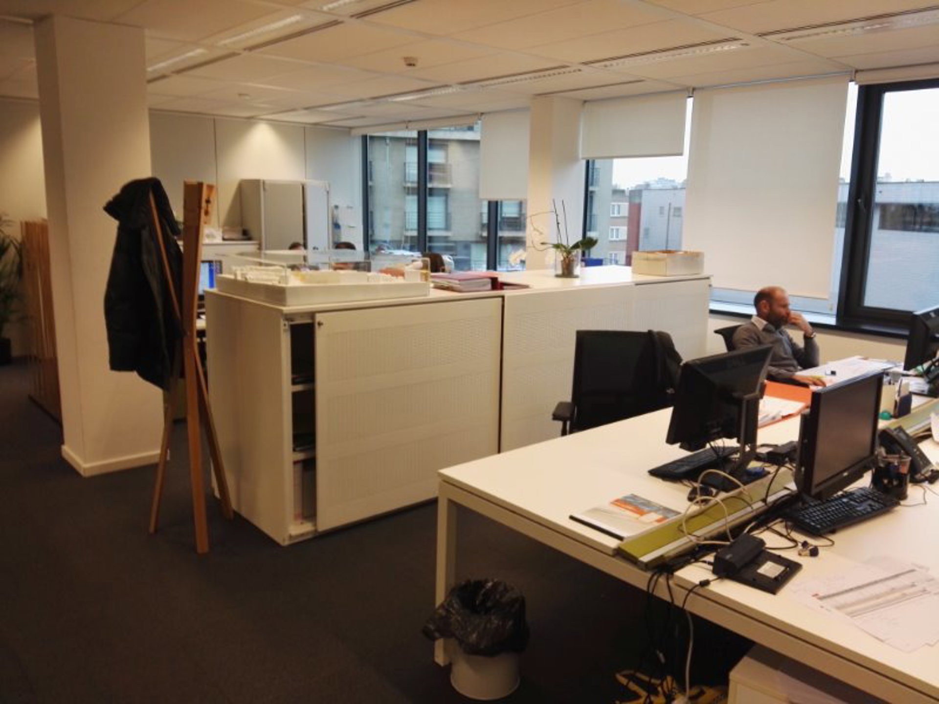 Commercial for rent in Auderghem - photo 4