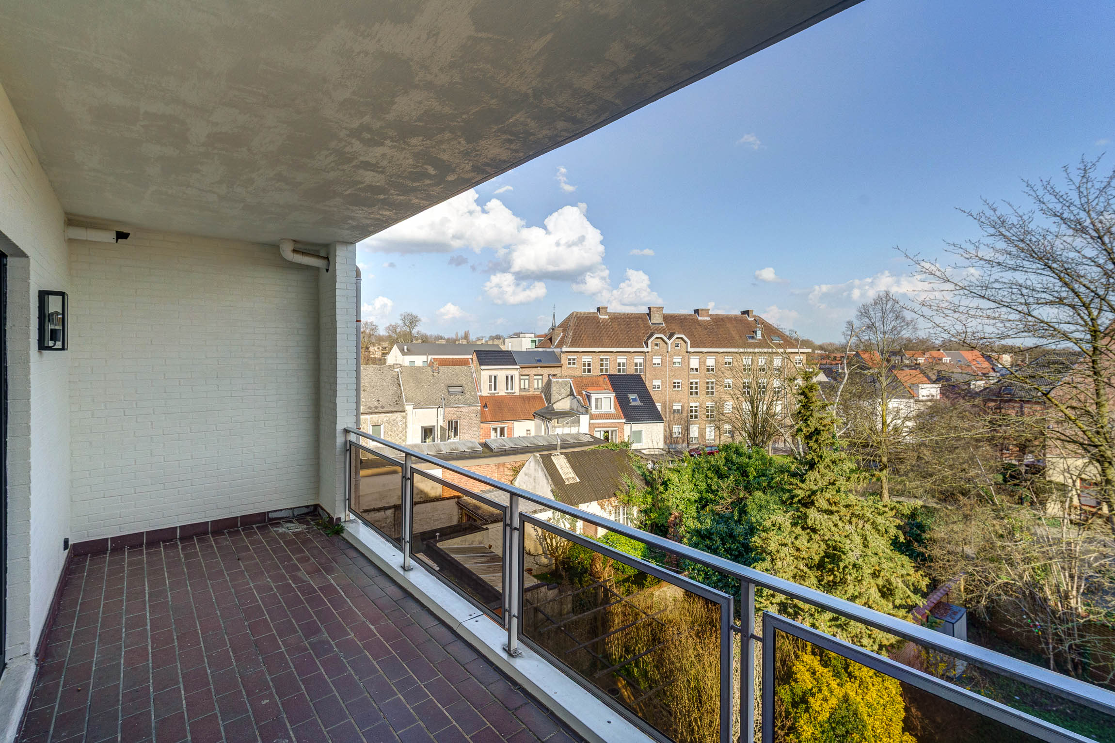 Instapklaar appartement met 2 slpks en terras in Lier - foto 3