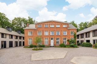 Oude pastorie Sint-Agnesdal, verborgen parel in 's-Gravenwezel Deze historische pastorie van de 17de eeuw is zeer centraal en rustig gelegen in een...