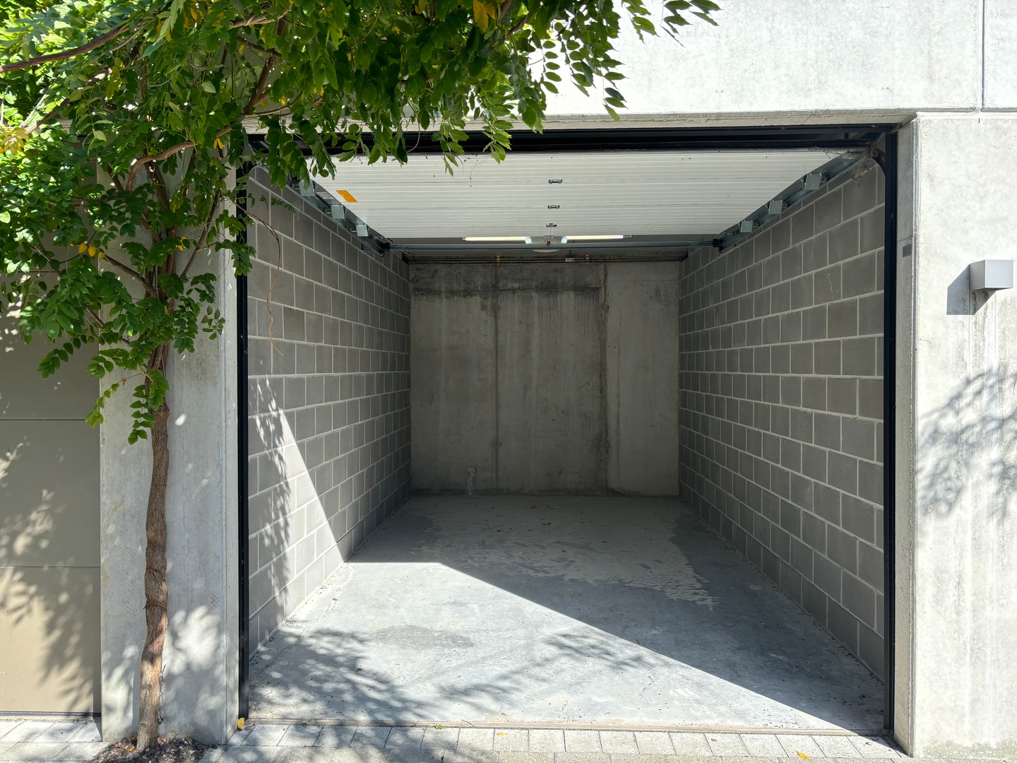 Garagebox in centrum Waregem. - foto 2