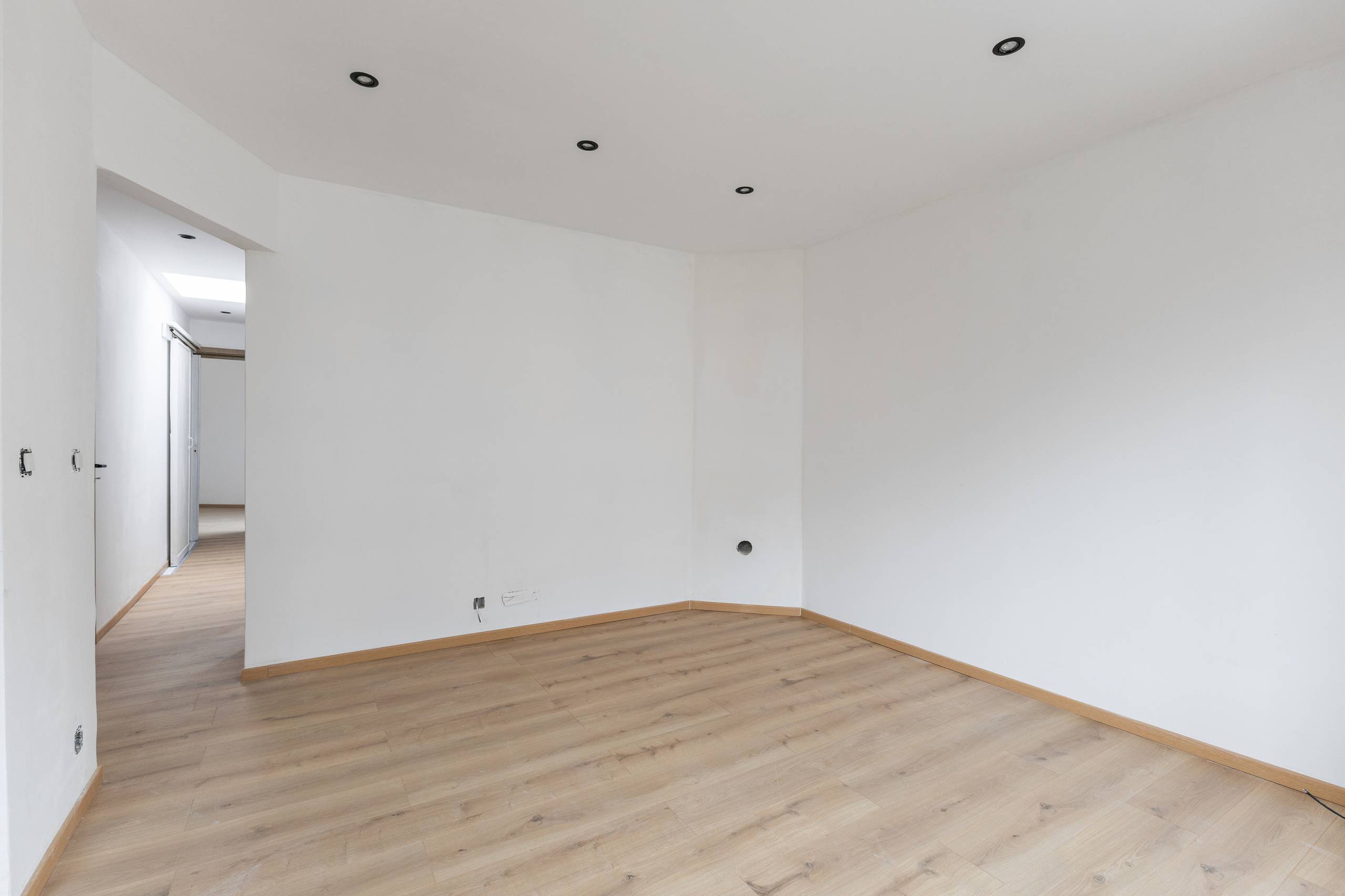 Gerenoveerd appartement te koop in Koksijde! - foto 5