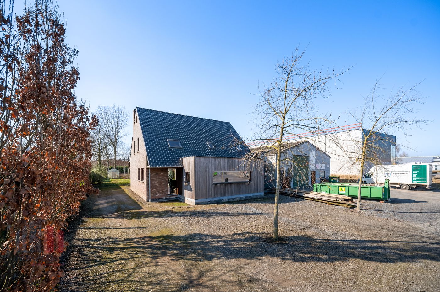 WONING MET +/- 516 m² LOODS TE KOOP - foto 5