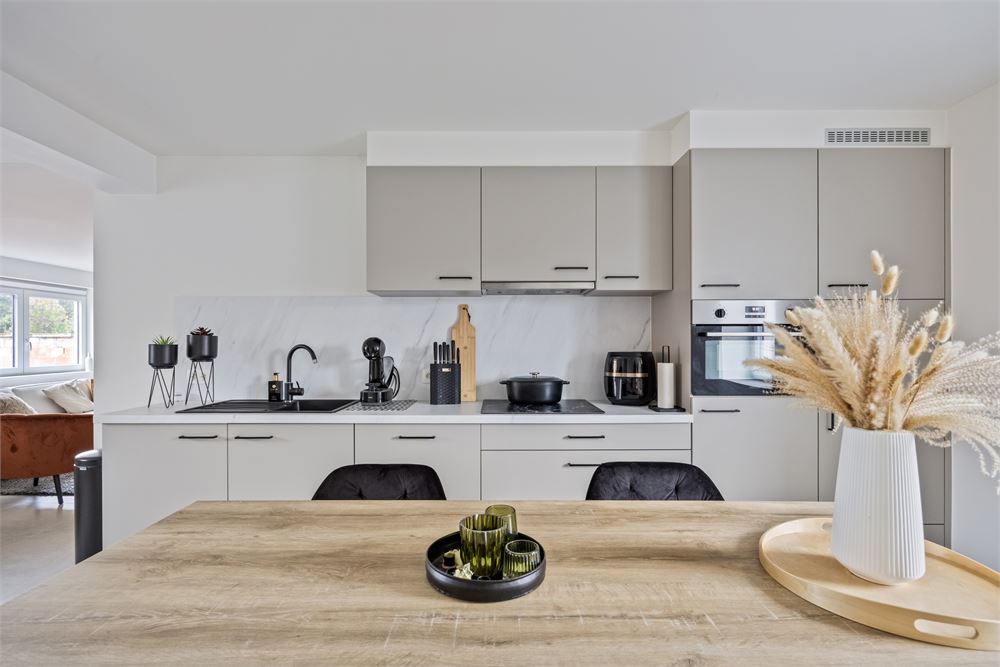 Energiezuinig, recent gerenoveerd duplex-appartement met één slaapkamer in het hart van Heers - photo 5