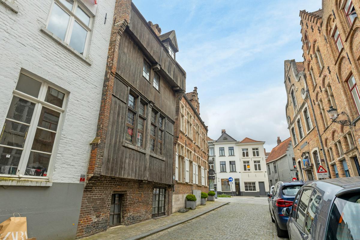Unieke beschermde stadsparel in de schilderachtige Vlamingstraat te koop - foto 4