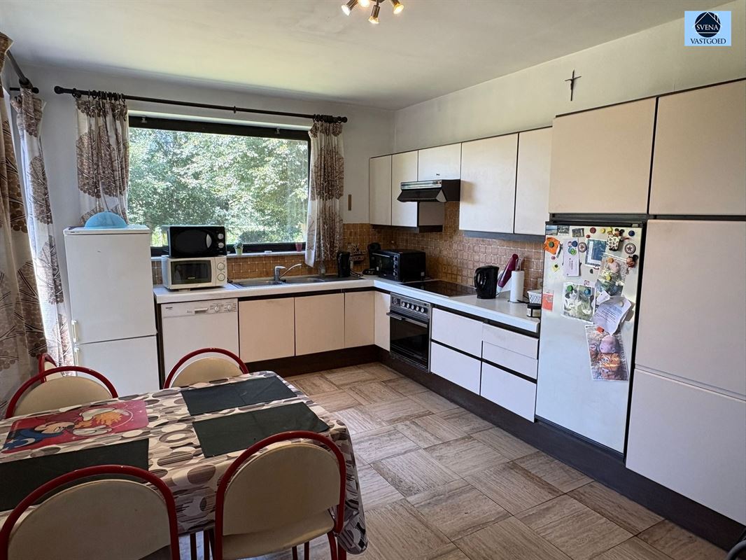 RUSTIG GELEGEN CHARMANTE VIERGEVELWONING MET 4 SLAAPKAMERS - foto 5