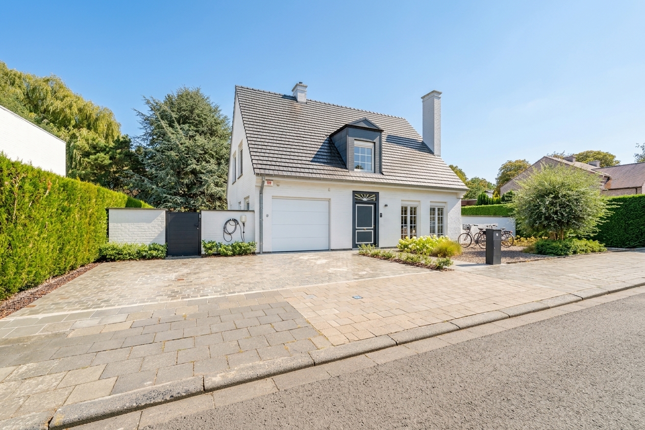 Lichtrijke villa met prachtige tuin in rustige woonwijk - foto 4