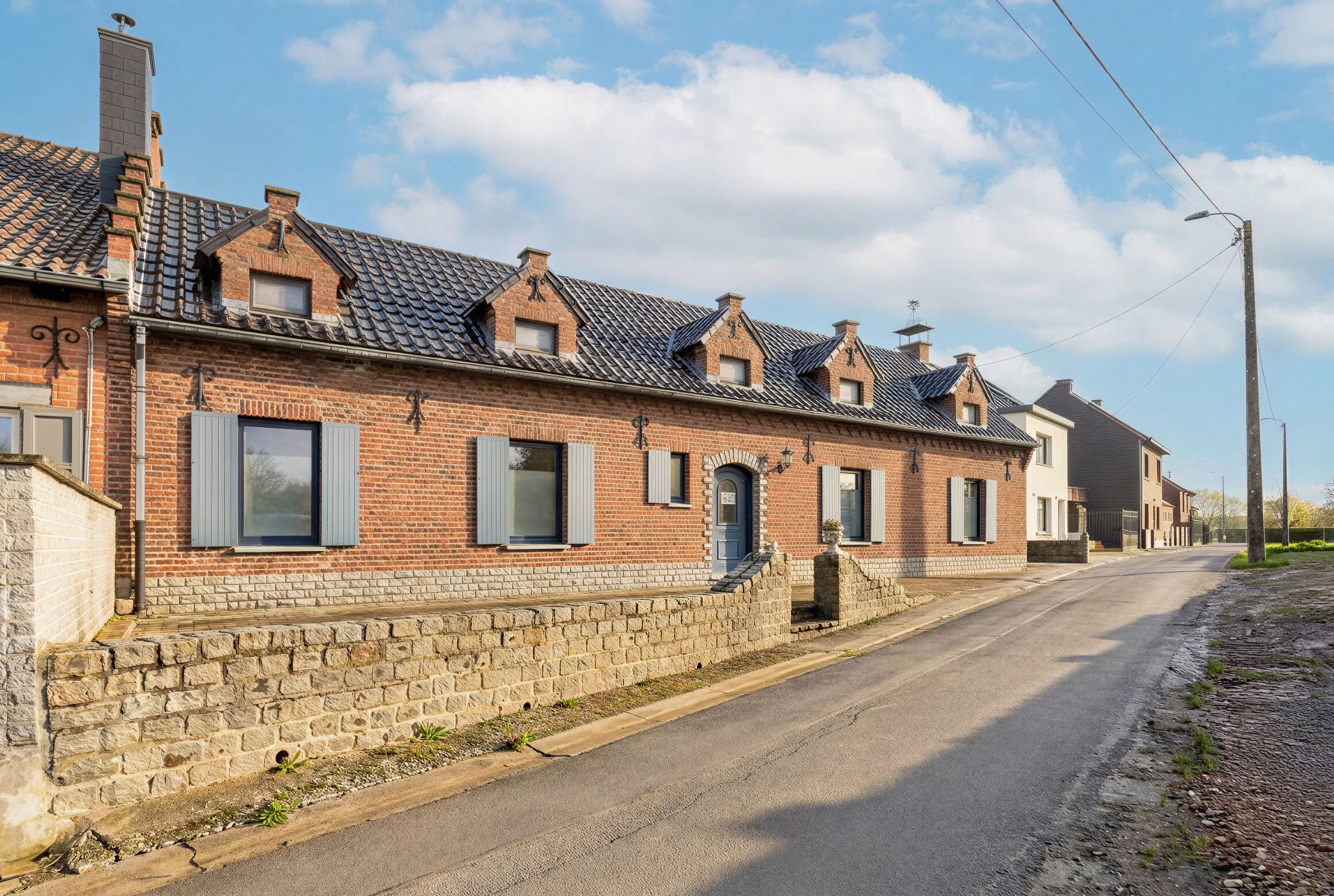 House for sale in Roosdaal