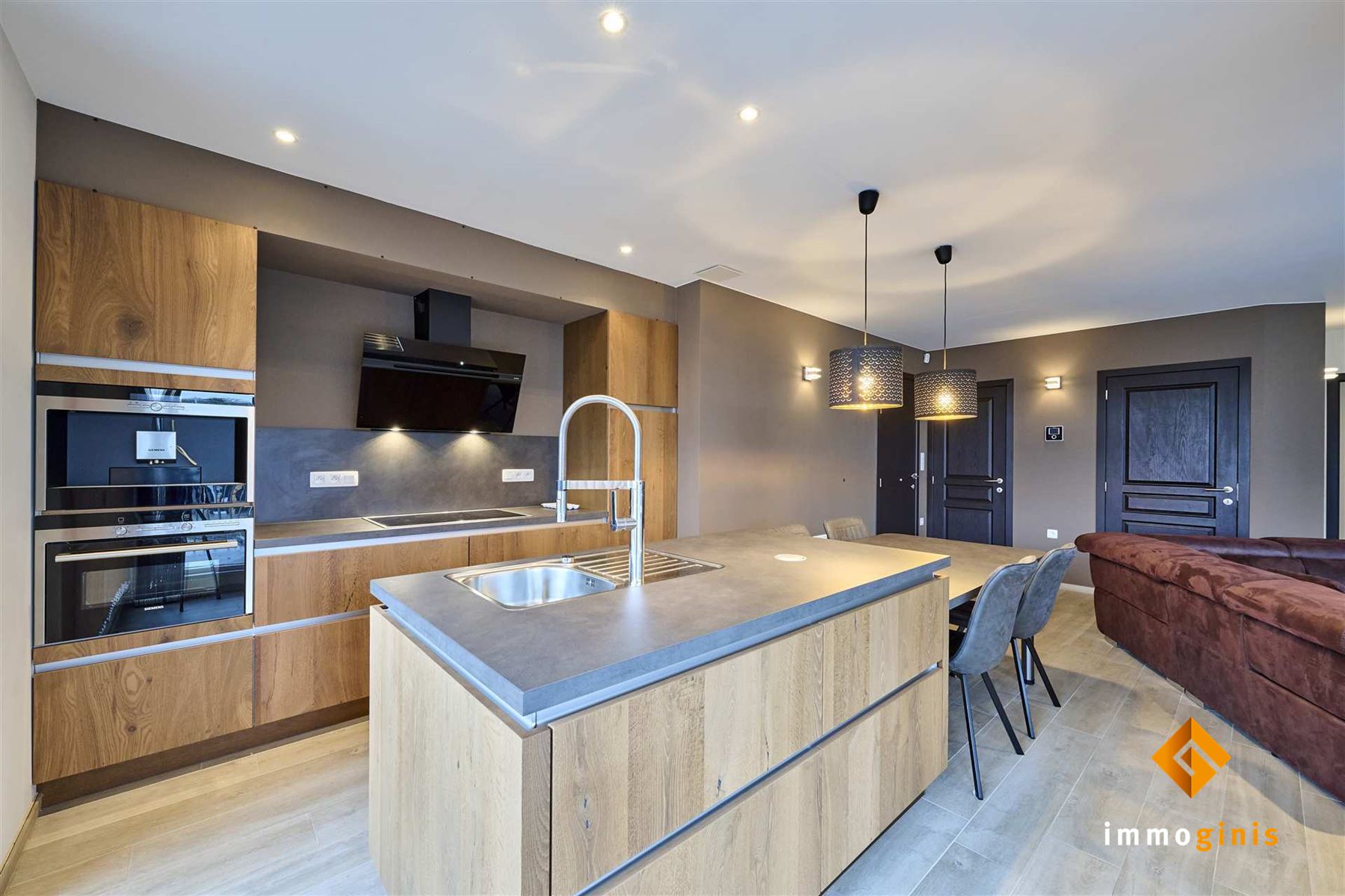 Instapklaar 1- slaapkamerappartement op 2e verdieping in het centrum van Lommel! - foto 4