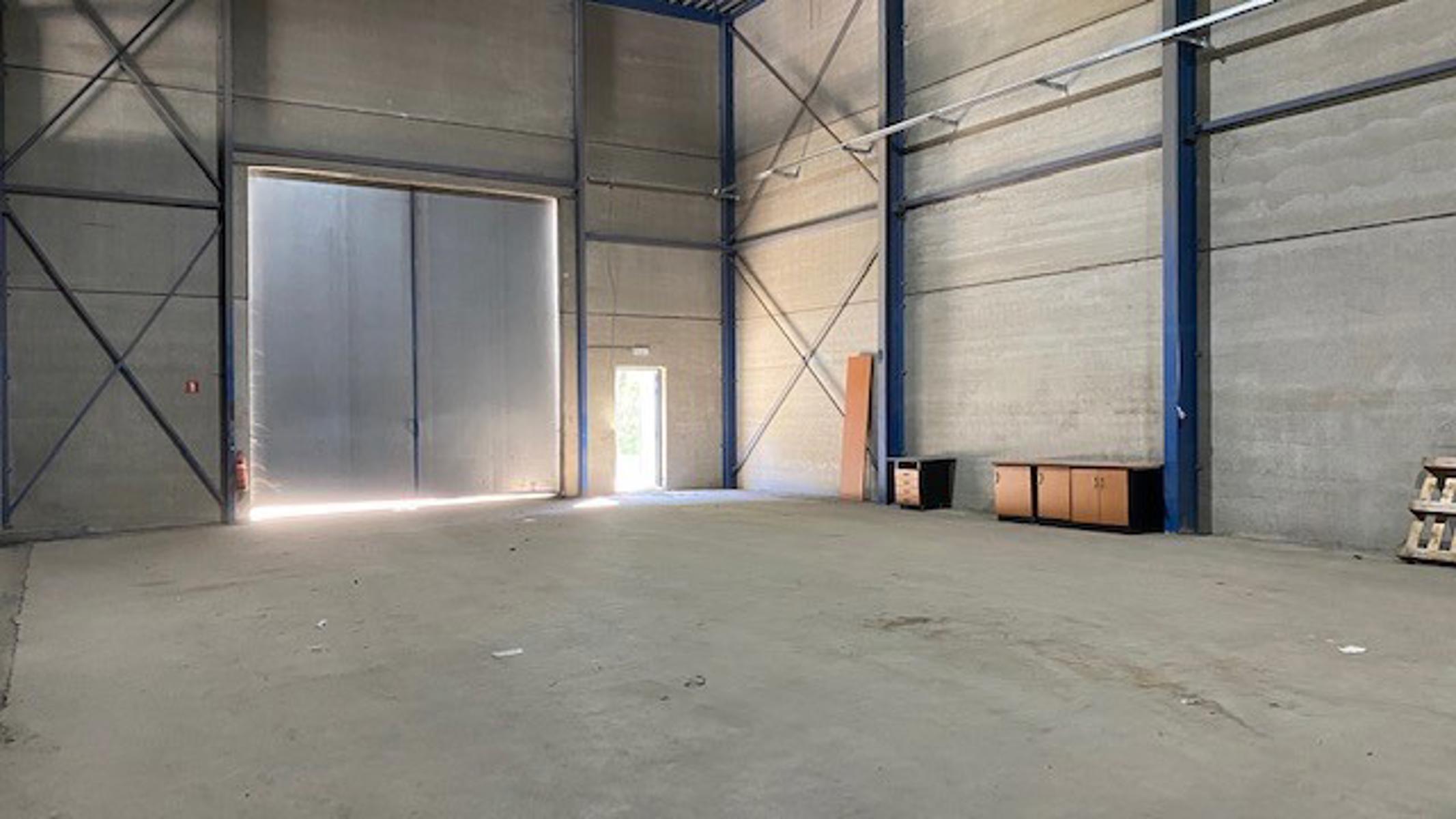 Commercial à louer à Tessenderlo - photo 5