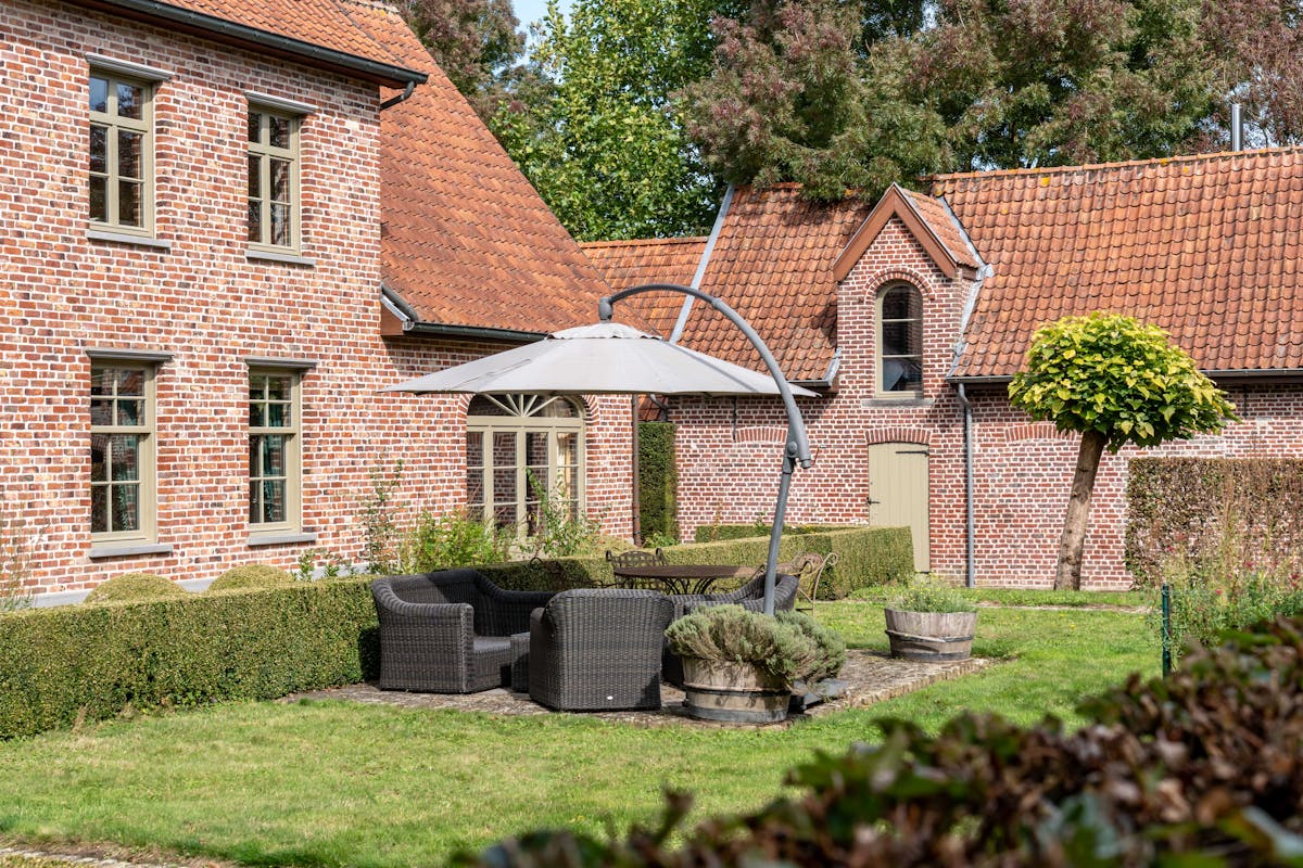 Beautiful farmhouse for sale in Kuurne - photo 3