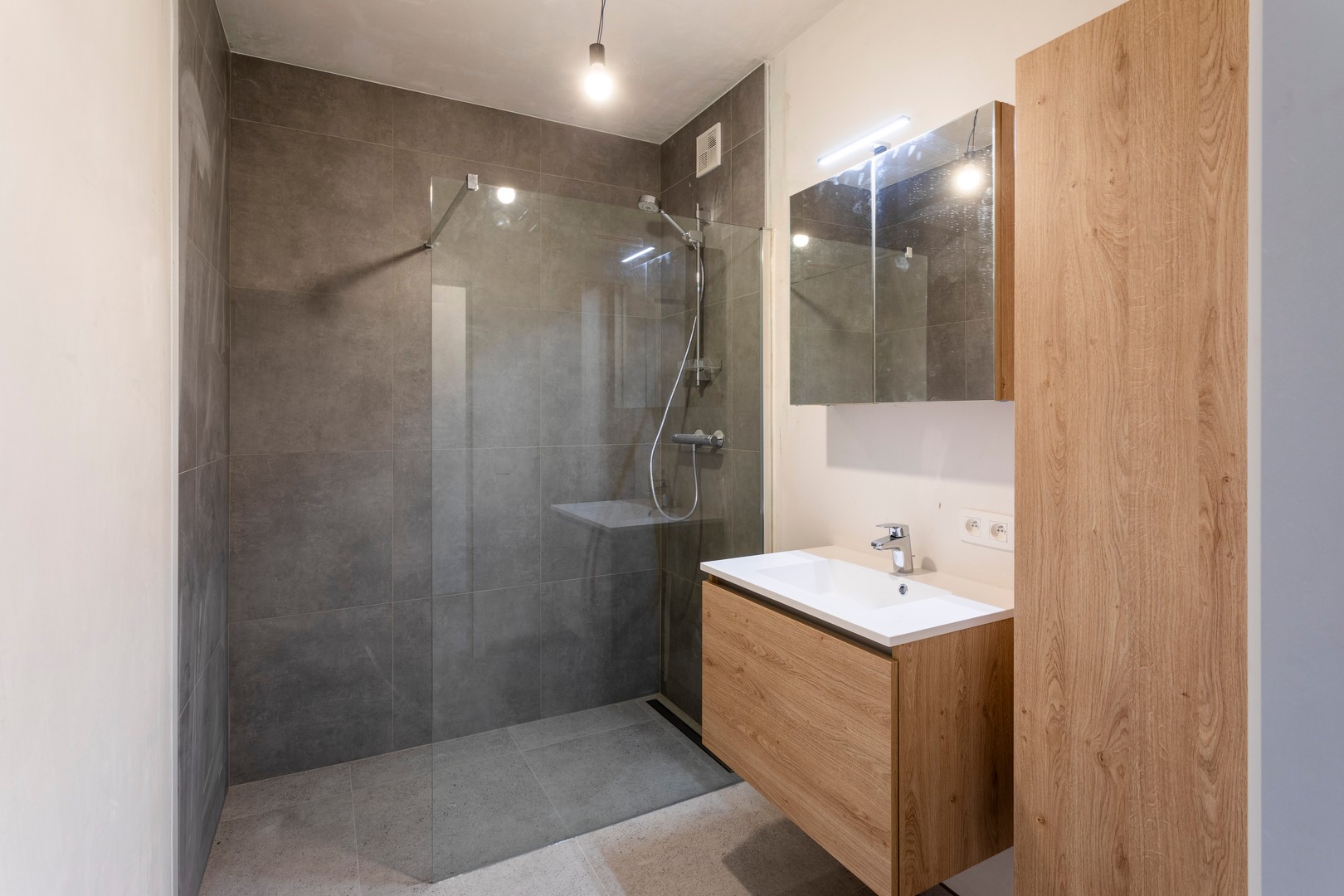 Te koop: Gelijkvloersappartement in residentie Camelia, centrum Roeselare - foto 5