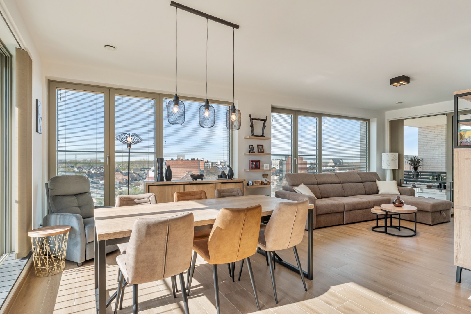 Modern appartement met terras, autostaanplaats + kelderberging - foto 4